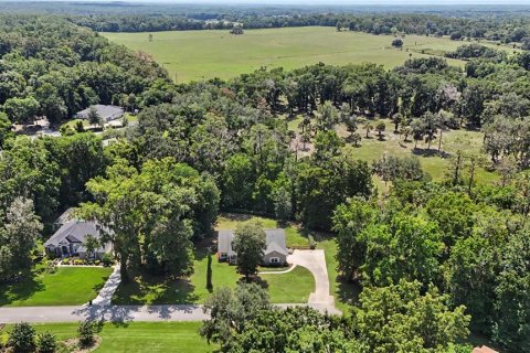 House in Ocala, Florida 3 bedrooms, 215.81 sq.m. № 2236140 - photo 9