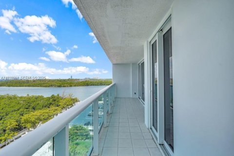 Copropriété à louer à Sunny Isles Beach, Floride: 1 chambre, 92.07 m2 № 1995763 - photo 8