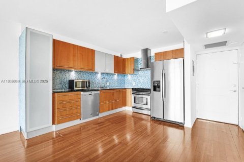 Copropriété à louer à Sunny Isles Beach, Floride: 1 chambre, 92.07 m2 № 1995763 - photo 9