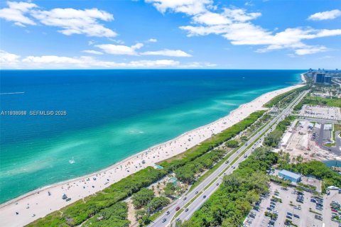 Condo à Sunny Isles Beach, Floride, 1 chambre  № 1995763