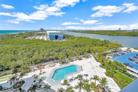 Copropriété à louer à Sunny Isles Beach, Floride: 1 chambre, 92.07 m2 № 1995763 - photo 5
