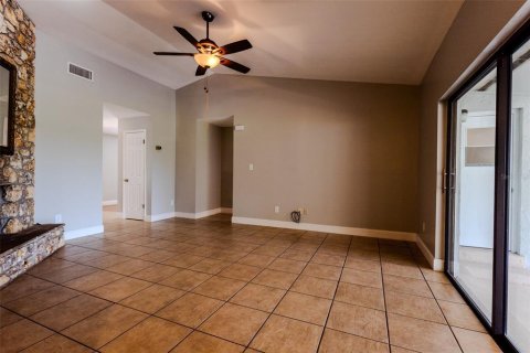 Villa ou maison à vendre à Longwood, Floride: 3 chambres, 184.5 m2 № 2124268 - photo 12