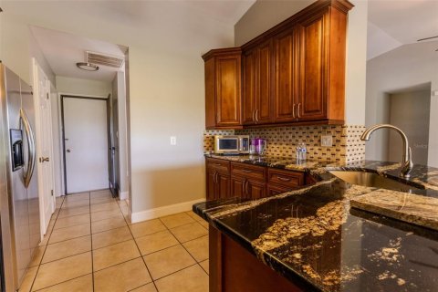 Villa ou maison à vendre à Longwood, Floride: 3 chambres, 184.5 m2 № 2124268 - photo 8