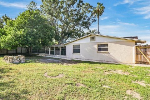Villa ou maison à louer à Holiday, Floride: 2 chambres, 109.25 m2 № 2427522 - photo 16