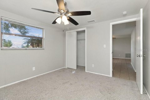Villa ou maison à louer à Holiday, Floride: 2 chambres, 109.25 m2 № 2427522 - photo 13