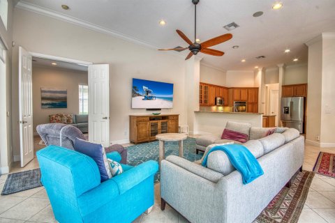 House in Port St. Lucie, Florida 4 bedrooms, 305.37 sq.m. № 2190046 - photo 20