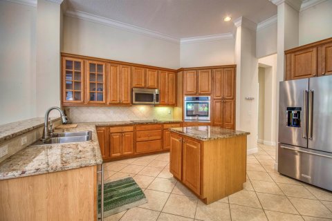 House in Port St. Lucie, Florida 4 bedrooms, 305.37 sq.m. № 2190046 - photo 14