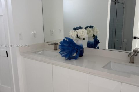 Купить виллу или дом в Биг-Пайн-Ки, Флорида 4 спальни, 195.09м2, № 2009069 - фото 16