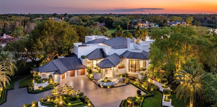 Casa en Weston, Florida 6 dormitorios, 988.02 m2 № 1926044