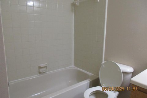 Adosado en alquiler en Kissimmee, Florida, 3 dormitorios, 98.1 m2 № 1800087 - foto 26