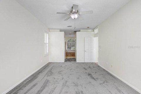 Casa en venta en Tampa, Florida, 4 dormitorios, 216.74 m2 № 2207544 - foto 12