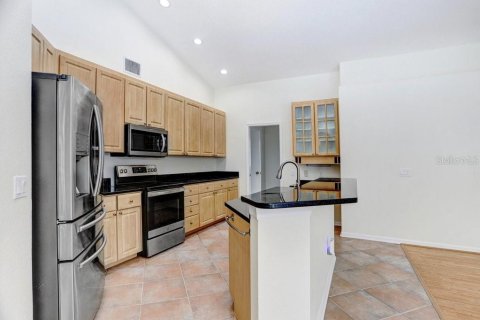 Casa en venta en Tampa, Florida, 4 dormitorios, 216.74 m2 № 2207544 - foto 16