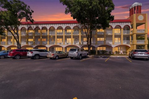 Condo in Clearwater, Florida, 2 bedrooms № 2123358