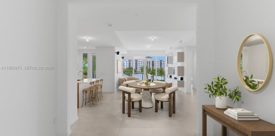 Condo in Miami, Florida, 4 bedrooms  № 2066144