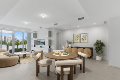 Condo in Miami, Florida, 4 bedrooms  № 2066144 - photo 4