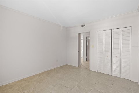 Condo in Jacksonville Beach, Florida, 1 bedroom  № 2099104 - photo 11
