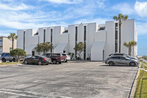 Condo in Jacksonville Beach, Florida, 1 bedroom  № 2099104 - photo 30