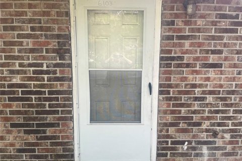 Apartment in Gainesville, Florida 2 bedrooms, 83.61 sq.m. № 2373613