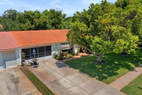 Villa ou maison à vendre à Port Richey, Floride: 2 chambres, 133.78 m2 № 1849430 - photo 24