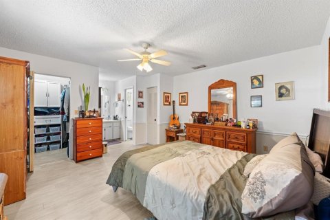 Villa ou maison à vendre à Port Richey, Floride: 2 chambres, 133.78 m2 № 1849430 - photo 14