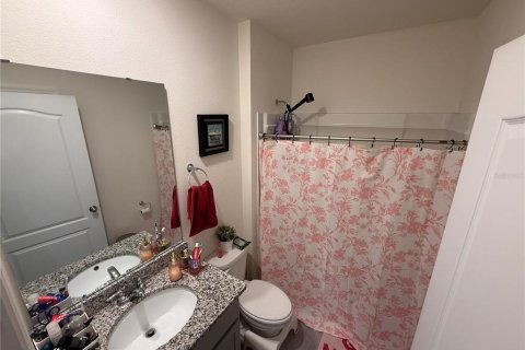 House in Davenport, Florida 4 bedrooms, 151.71 sq.m. № 1908703 - photo 14