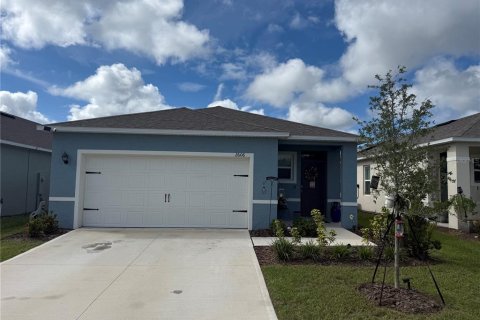House in Davenport, Florida 4 bedrooms, 151.71 sq.m. № 1908703 - photo 1