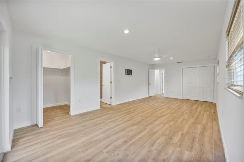 Casa en venta en Saint Petersburg, Florida, 2 dormitorios, 120.4 m2 № 1886302 - foto 18