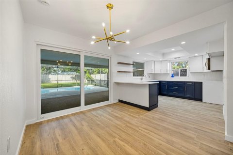 Casa en venta en Saint Petersburg, Florida, 2 dormitorios, 120.4 m2 № 1886302 - foto 12
