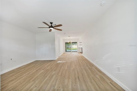 Casa en venta en Saint Petersburg, Florida, 2 dormitorios, 120.4 m2 № 1886302 - foto 8