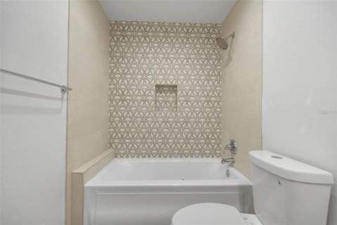 Casa en venta en Saint Petersburg, Florida, 2 dormitorios, 120.4 m2 № 1886302 - foto 25