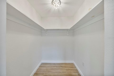 Casa en venta en Saint Petersburg, Florida, 2 dormitorios, 120.4 m2 № 1886302 - foto 19