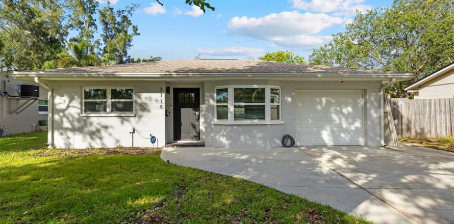 Casa en Saint Petersburg, Florida 2 dormitorios, 120.4 m2 № 1886302