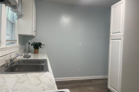 House in Ocala, Florida 2 bedrooms, 69.68 sq.m. № 1654583 - photo 11