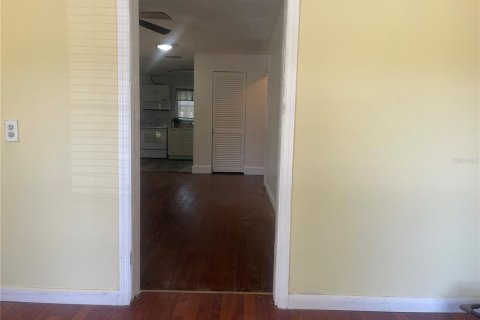 House in Ocala, Florida 2 bedrooms, 69.68 sq.m. № 1654583 - photo 7