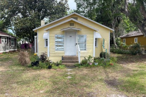 House in Ocala, Florida 2 bedrooms, 69.68 sq.m. № 1654583 - photo 1