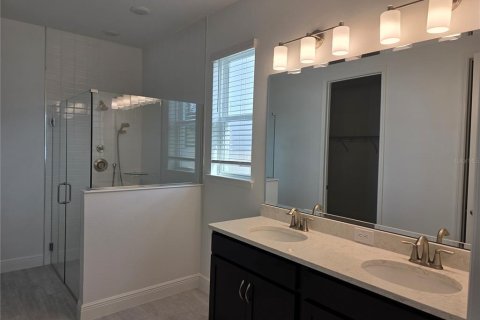 Casa en alquiler en Orlando, Florida, 4 dormitorios, 176.42 m2 № 1902246 - foto 15