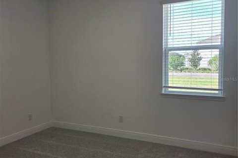 Casa en alquiler en Orlando, Florida, 4 dormitorios, 176.42 m2 № 1902246 - foto 12