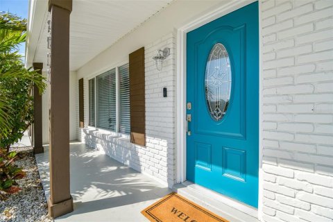 Villa ou maison à vendre à Tampa, Floride: 4 chambres, 193.98 m2 № 1657960 - photo 8