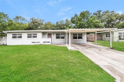 Casa en alquiler en Orlando, Florida, 3 dormitorios, 120.77 m2 № 1913941 - foto 1