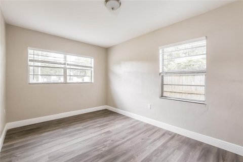 Casa en alquiler en Orlando, Florida, 3 dormitorios, 120.77 m2 № 1913941 - foto 13