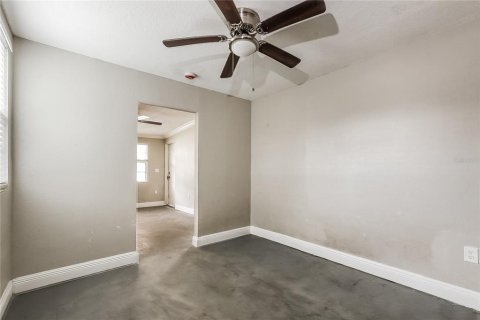 Casa en alquiler en Orlando, Florida, 3 dormitorios, 120.77 m2 № 1913941 - foto 2