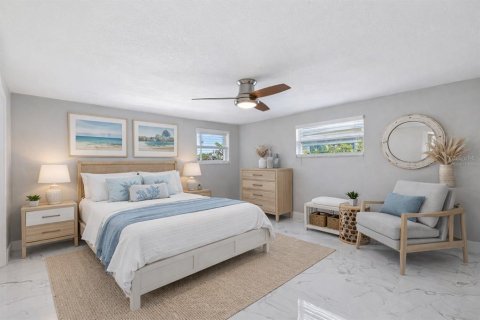 House in New Port Richey, Florida 2 bedrooms, 103.68 sq.m. № 2114203 - photo 16