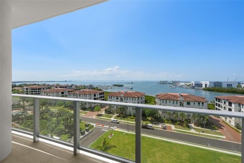 Купить кондоминиум в Тампа, Флорида 6 комнат, 223.99м2, № 2210837 - фото 3