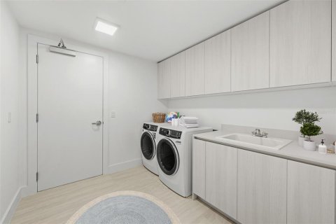 Купить кондоминиум в Тампа, Флорида 6 комнат, 223.99м2, № 2210837 - фото 23