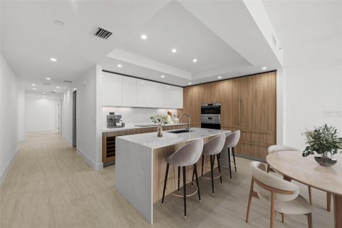 Купить кондоминиум в Тампа, Флорида 6 комнат, 223.99м2, № 2210837 - фото 11