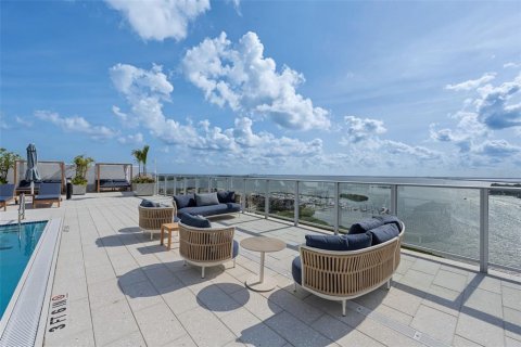 Купить кондоминиум в Тампа, Флорида 6 комнат, 223.99м2, № 2210837 - фото 27