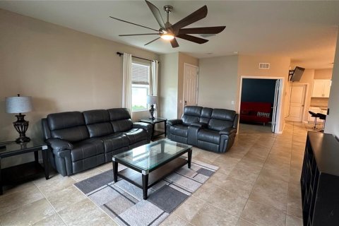 Villa ou maison à louer à Wesley Chapel, Floride: 3 chambres, 145.39 m2 № 2399384 - photo 5