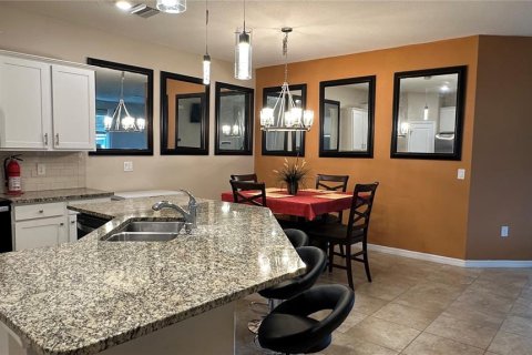 Villa ou maison à louer à Wesley Chapel, Floride: 3 chambres, 145.39 m2 № 2399384 - photo 11