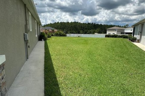 Villa ou maison à louer à Wesley Chapel, Floride: 3 chambres, 145.39 m2 № 2399384 - photo 3
