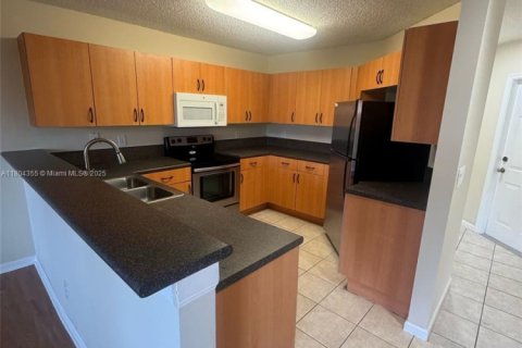 Купить таунхаус в Уэст-Палм-Бич, Флорида 2 спальни, 128.48м2, № 1957746 - фото 10